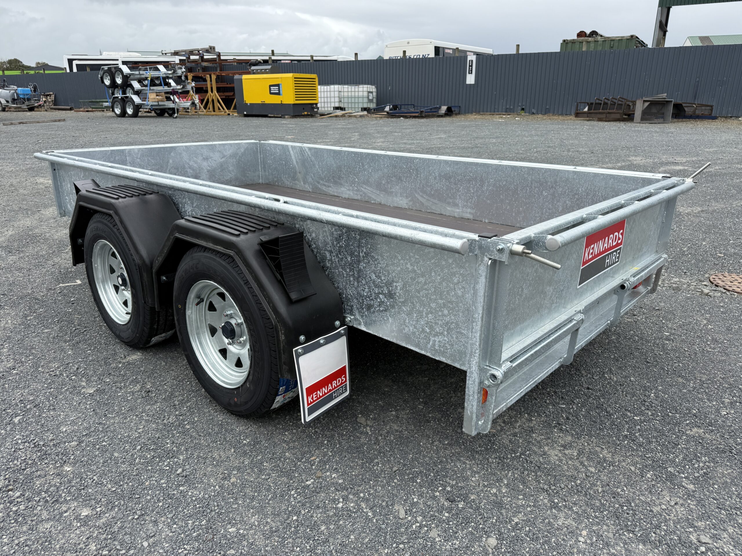 Tandem Mesh Ramp Box Trailer 3000 x 1500mm 2500 kg GVM