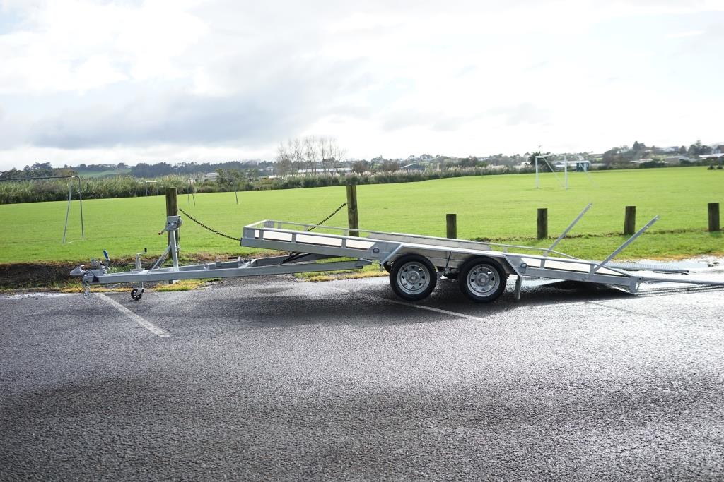 Vehicle Transporter Tandem Trailer 4500×1975 Hyd. Disc Braked 2500kg